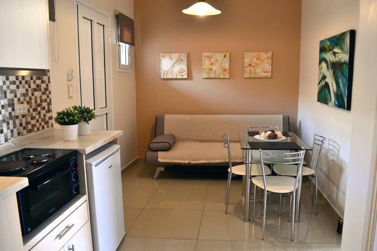 ארגאסי Roula Kotsonis Superior Apartment מראה חיצוני תמונה